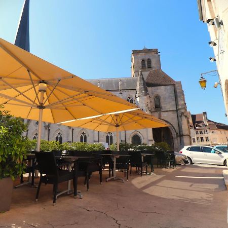 Le Corbeau Hotel Auxonne Kültér fotó